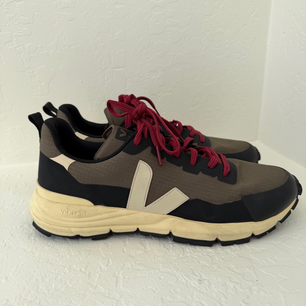 Veja Dekkan Ripstop Kaki Pierre Men’s Shoes Size 11 Great Conditon Retail $175